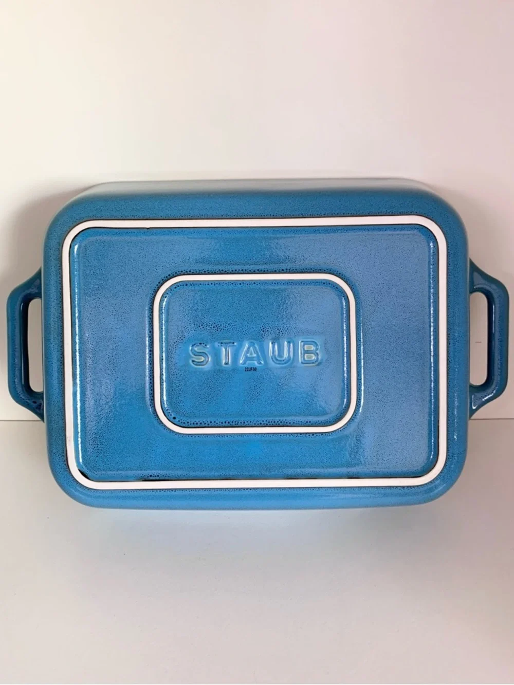 NWOT Staub enameled baking dish